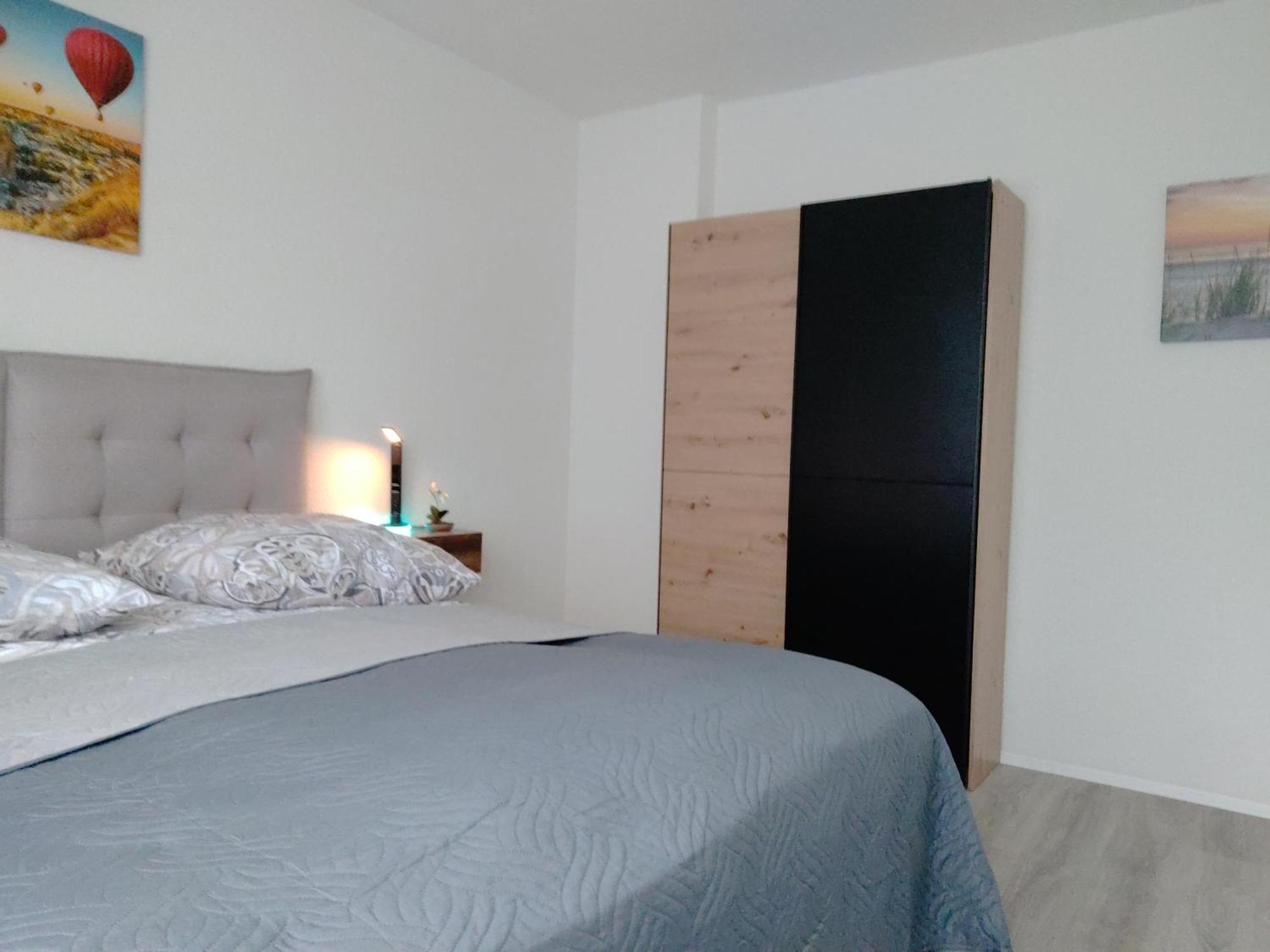 Komfortables Und Ruhiges Apartment Gelsenkirchen Luaran gambar